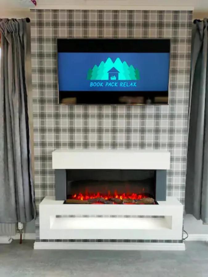 4 Bed Luxury Lodge With Hot Tub Near Lake District Warton  Eksteriør bilde